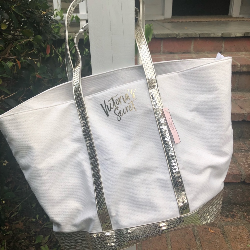 Victoria’s Secret  tote bag NWT White and gold